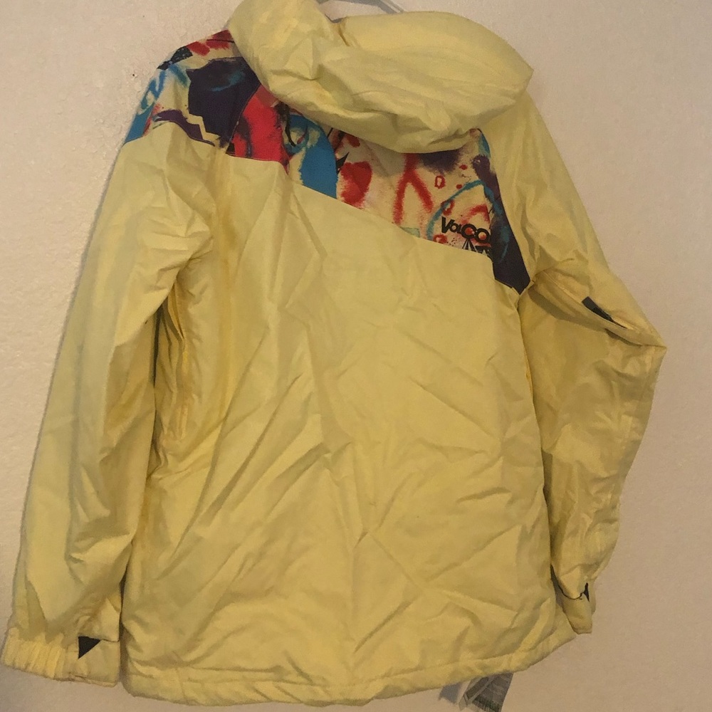 Volcom Snowboarding Jacket - image 7